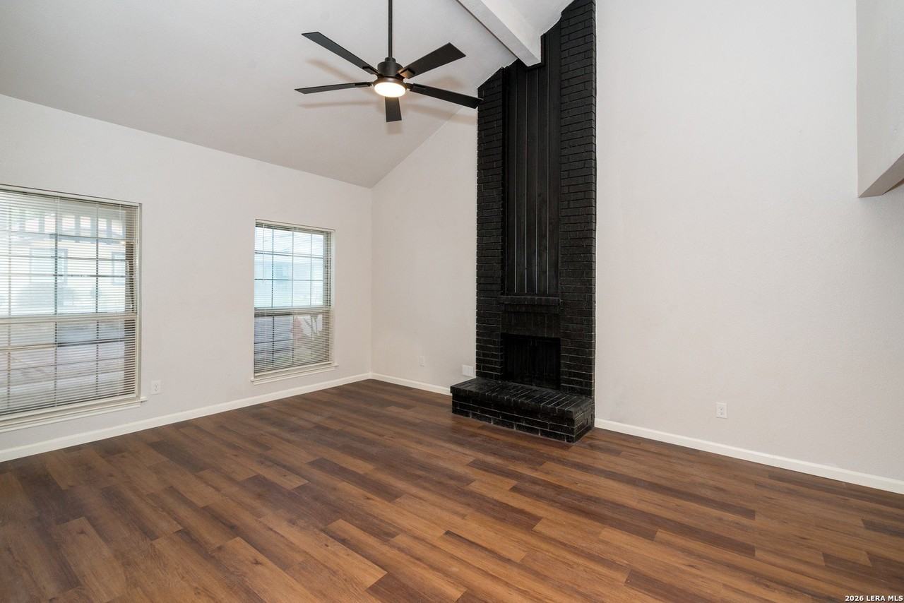 731 Garden Meadow Dr - Photo 4 of 28