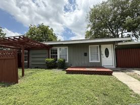 110 Greenhill Pass - Photo 1 of 1