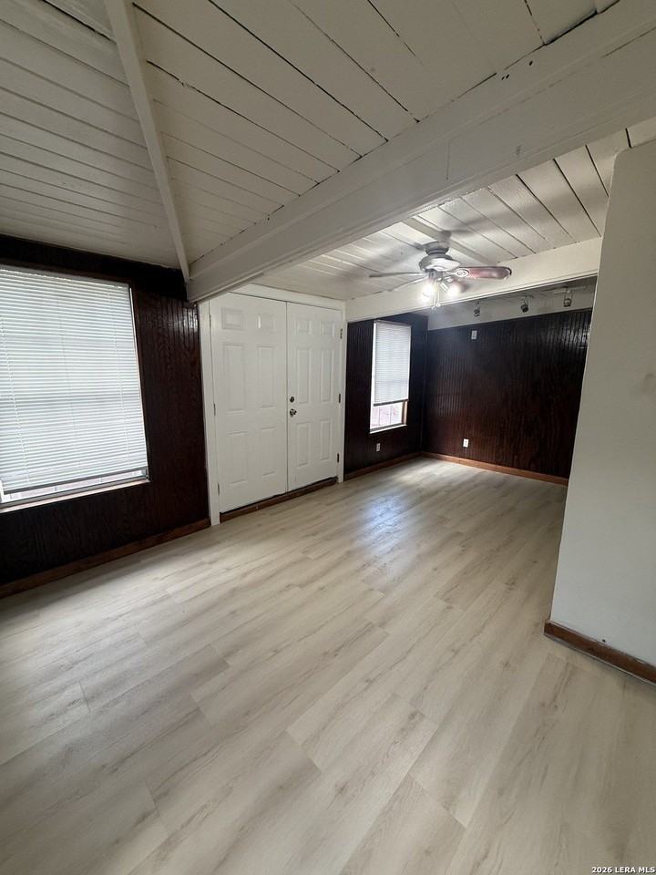 110 Greenhill Pass - Photo 3 of 8