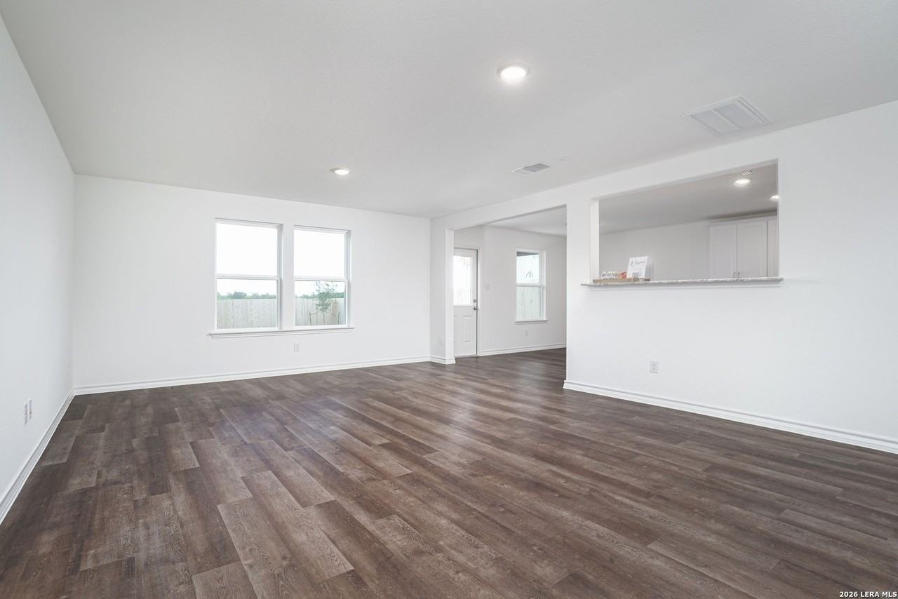 1626 Lost Nook - Photo 4 of 25