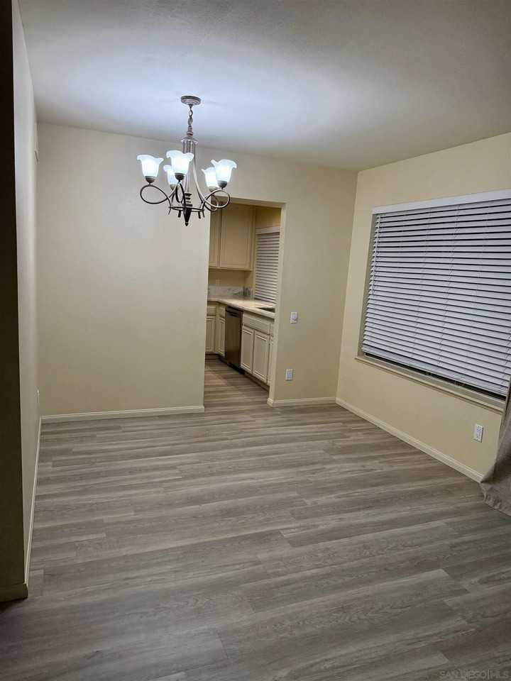 11195 Madrigal St - Photo 6 of 17