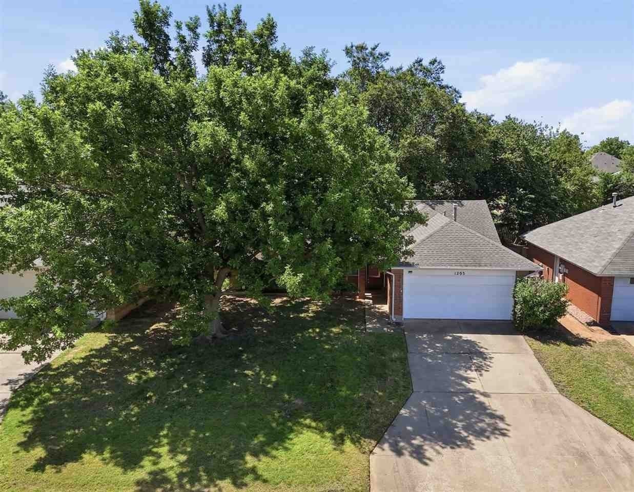 1203 E Dell Ave - Photo 5 of 31