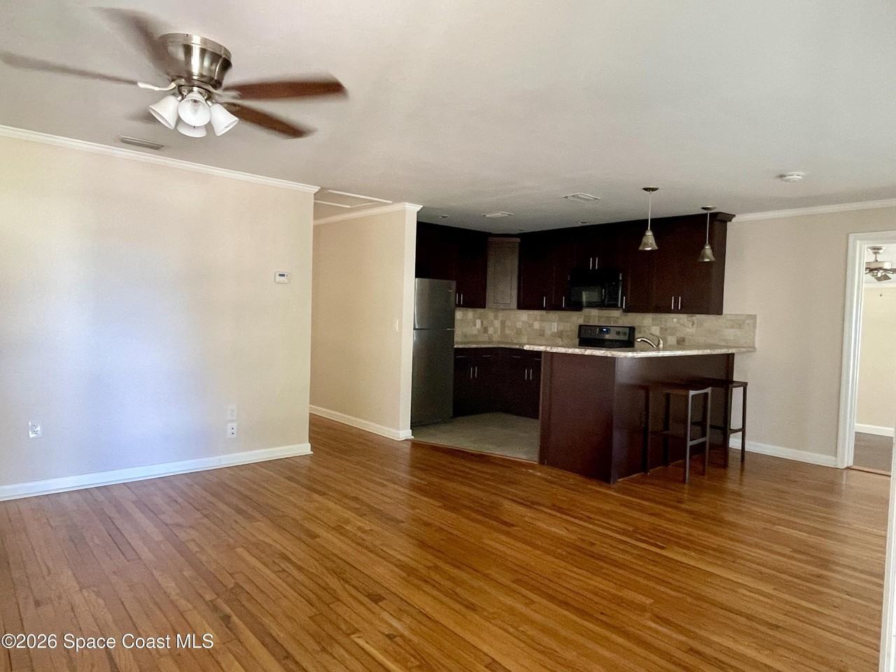 7260 Blue Shore Rd - Photo 4 of 23