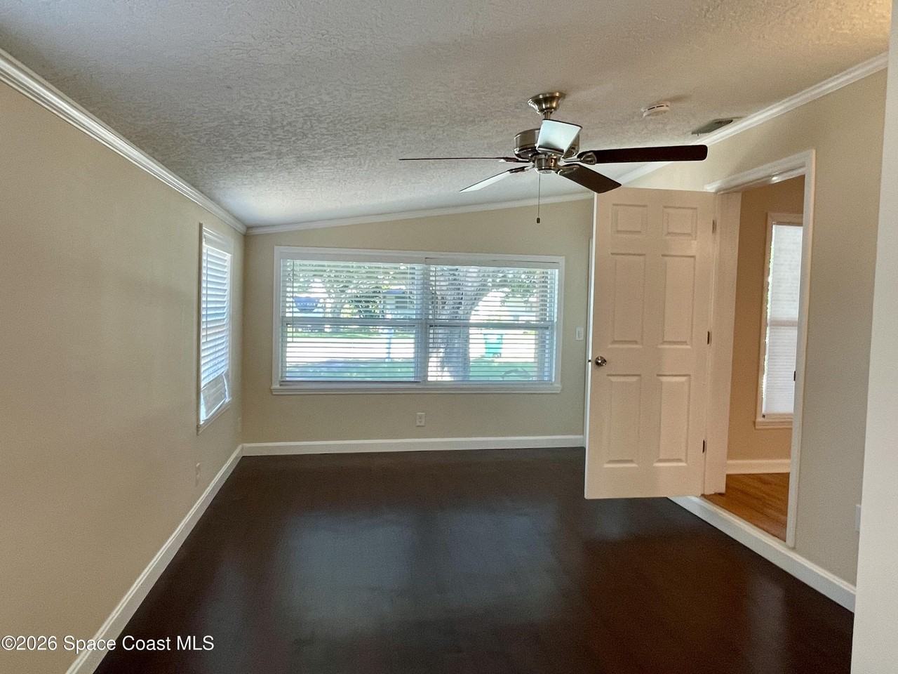 7260 Blue Shore Rd - Photo 7 of 23