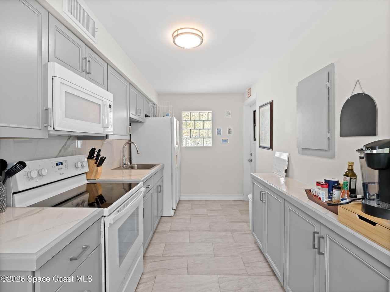 1630 S Atlantic Ave #3 - Photo 7 of 13