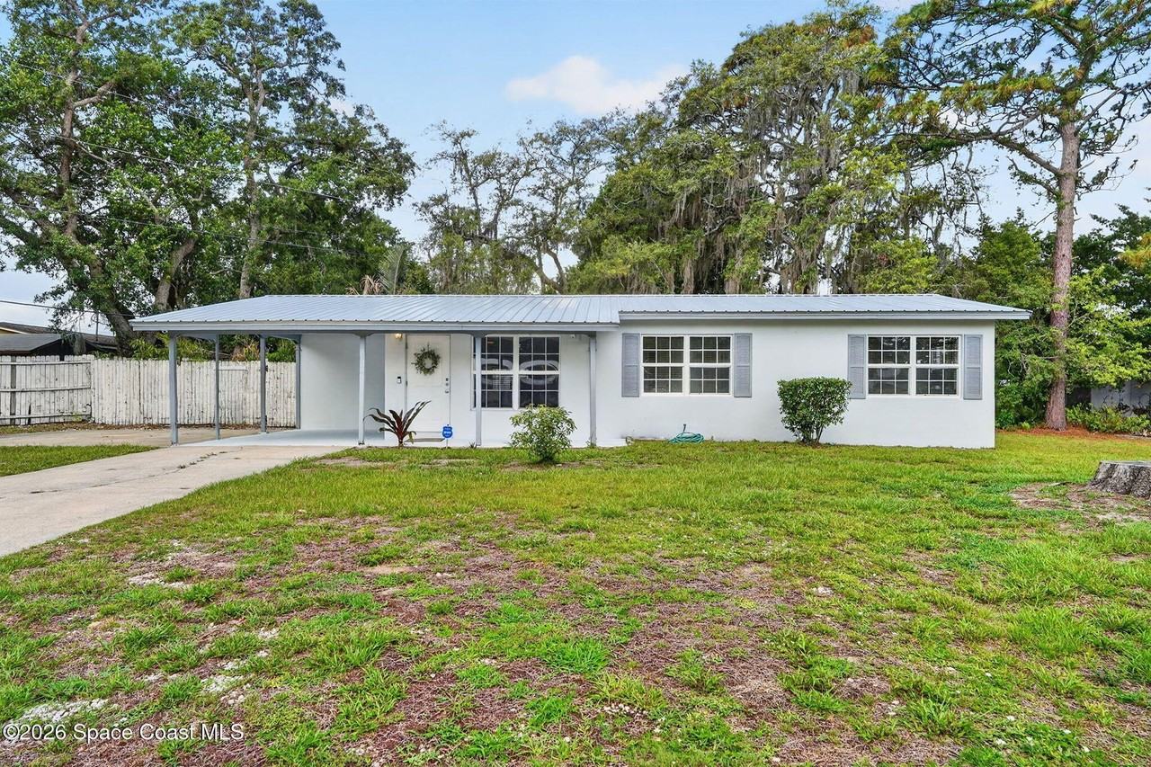 1514 Elm Ter - Photo 2 of 33