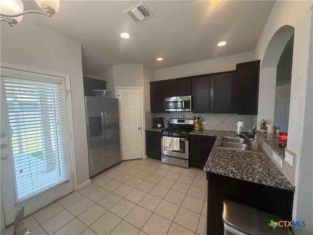 2510 Lonesome Creek Trl - Photo 4 of 13
