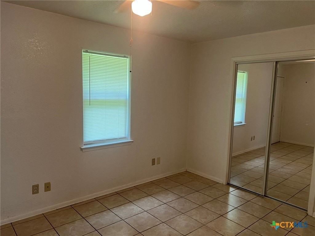 516 Wolf St - Photo 4 of 6