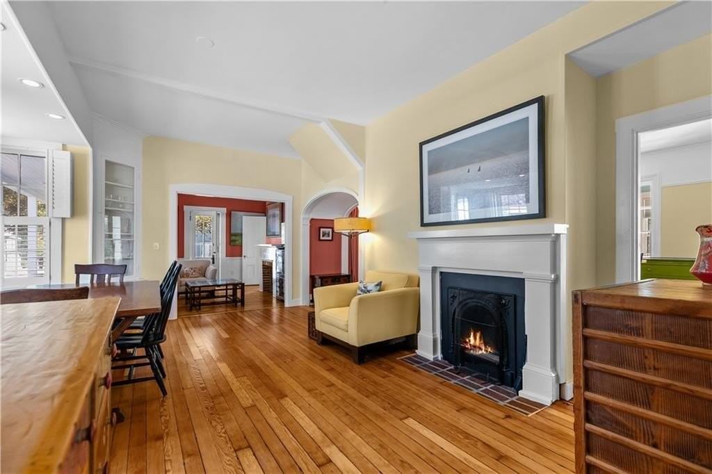 58 2nd St - Photo 5 of 39