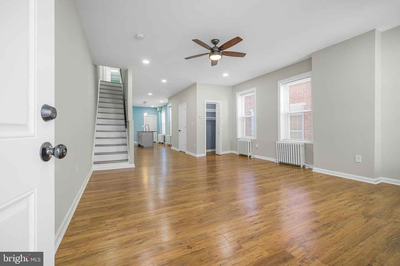 2321 N Tatnall St - Photo 2 of 35