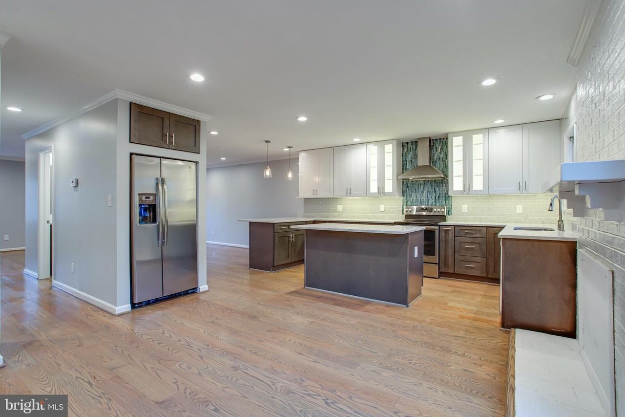 16 Spindrift Way - Photo 2 of 25
