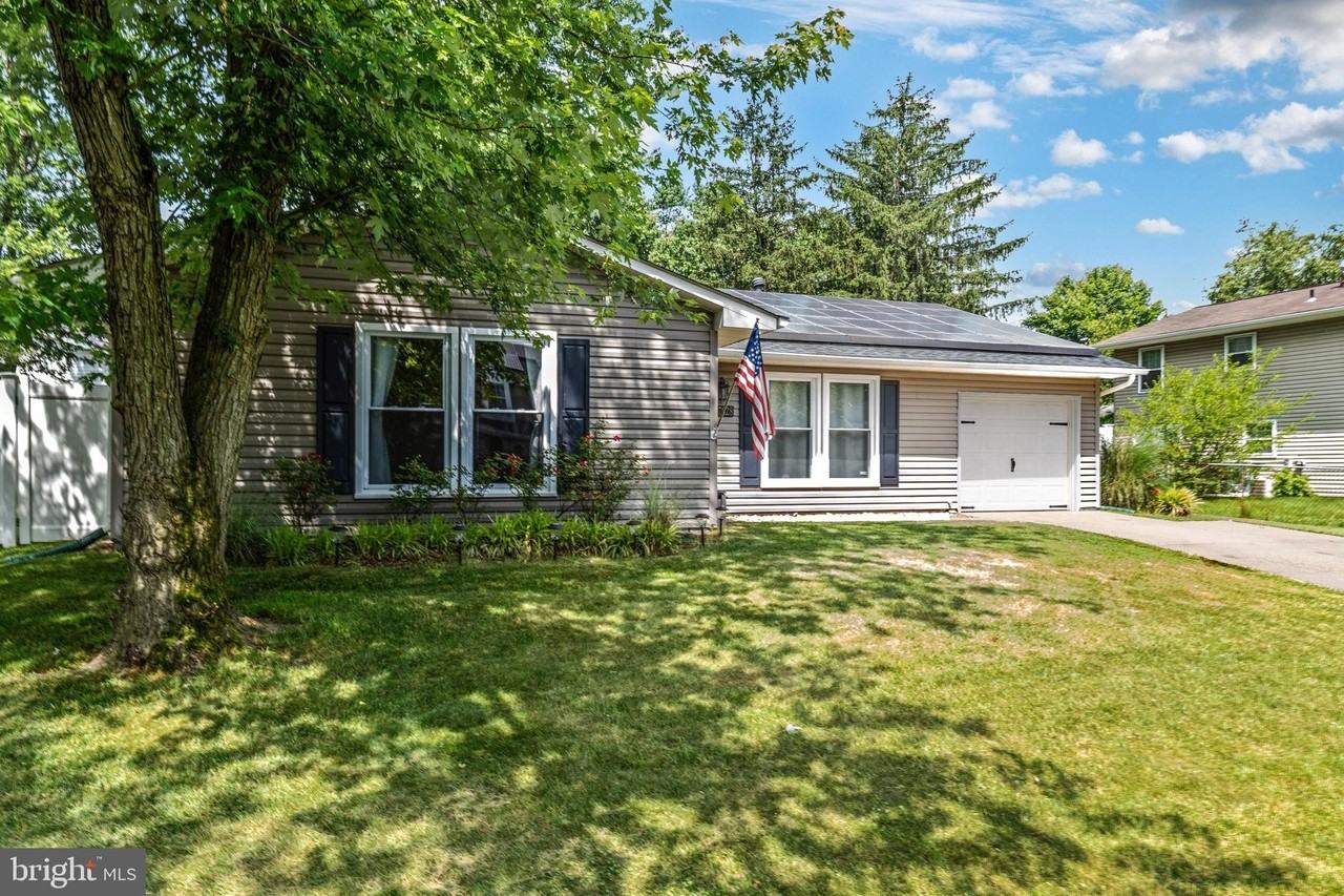7828 Citadel Dr - Photo 3 of 38