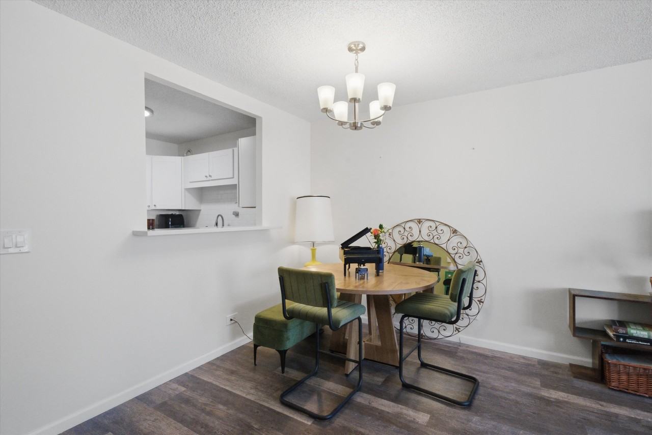 801 S Plymouth Ct Apt 713 #713 - Photo 7 of 24