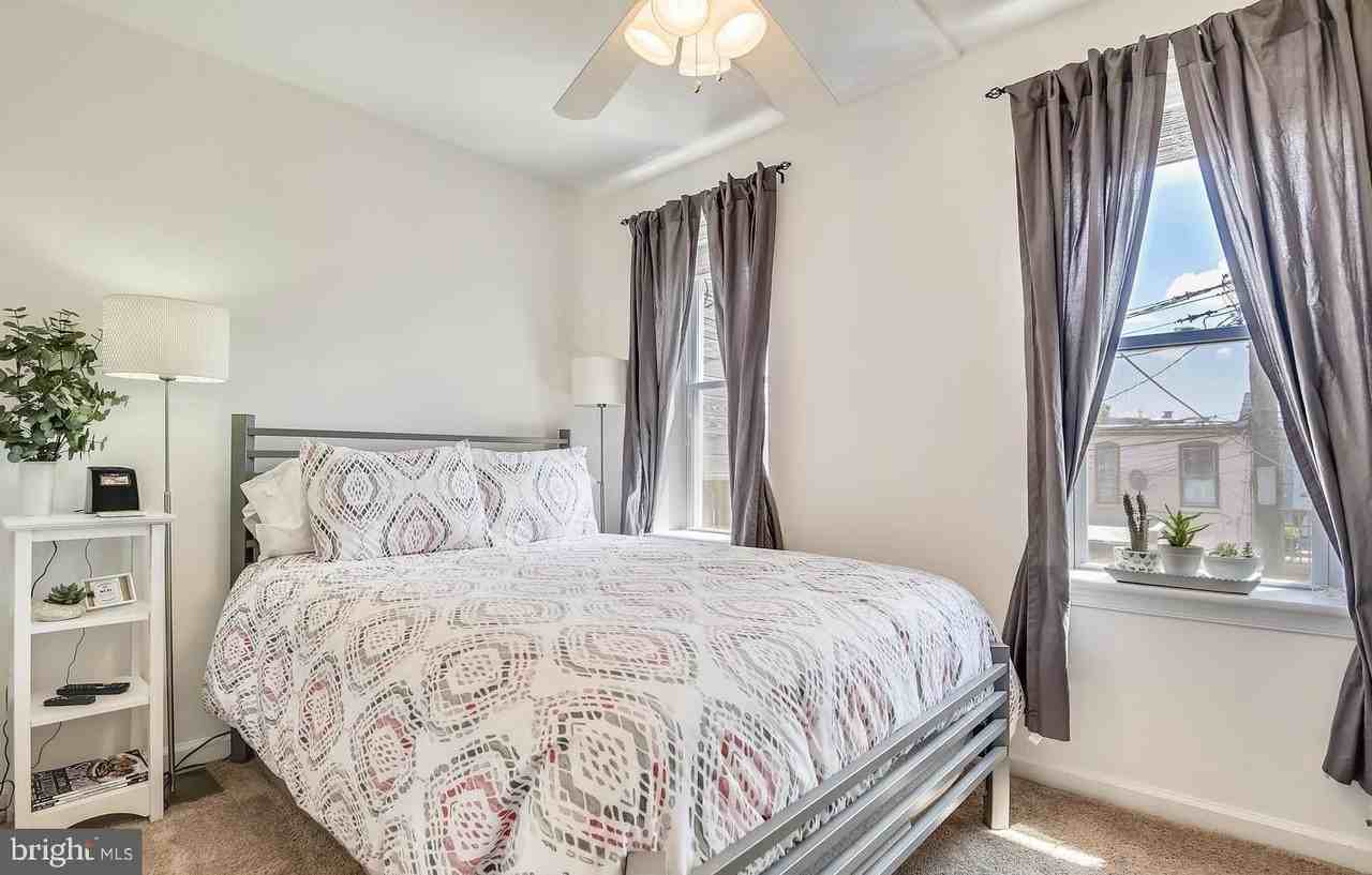 119 N Belnord Ave - Photo 4 of 6