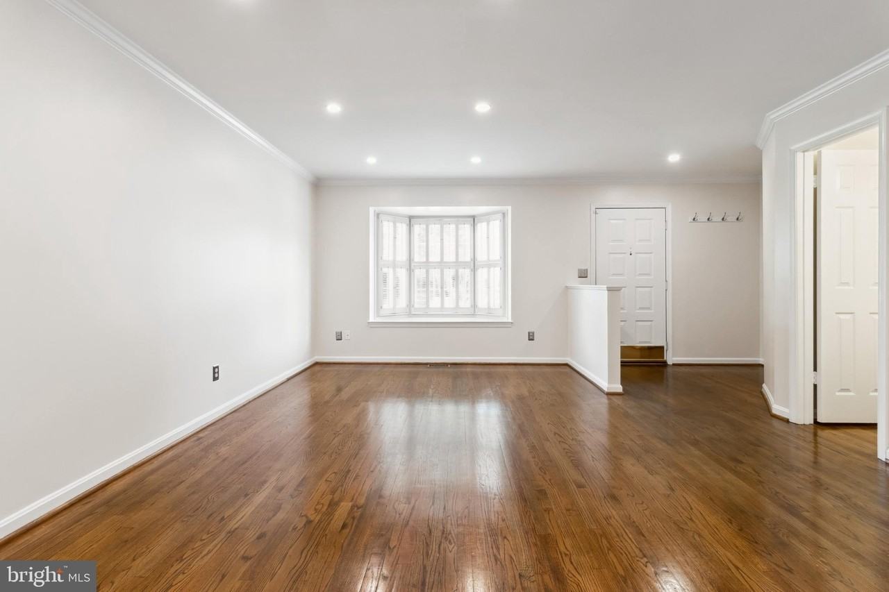 524 Kinsale Rd - Photo 5 of 22