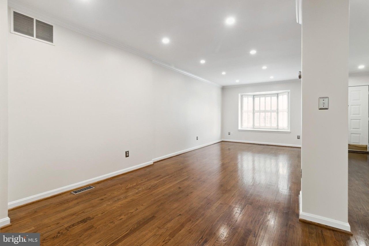 524 Kinsale Rd - Photo 6 of 22