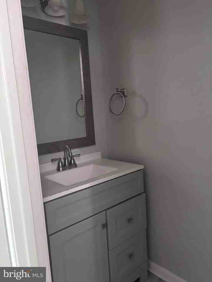 522 Brighton Pl - Photo 6 of 15