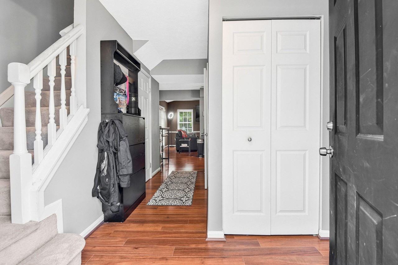 4037 Broadbill Cir - Photo 2 of 41