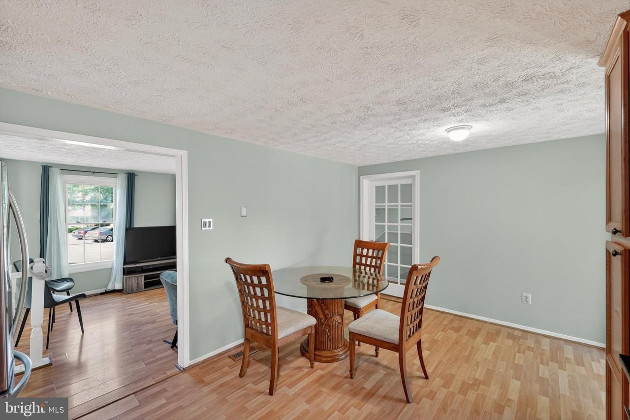 3079 Dorsey Ct - Photo 6 of 36