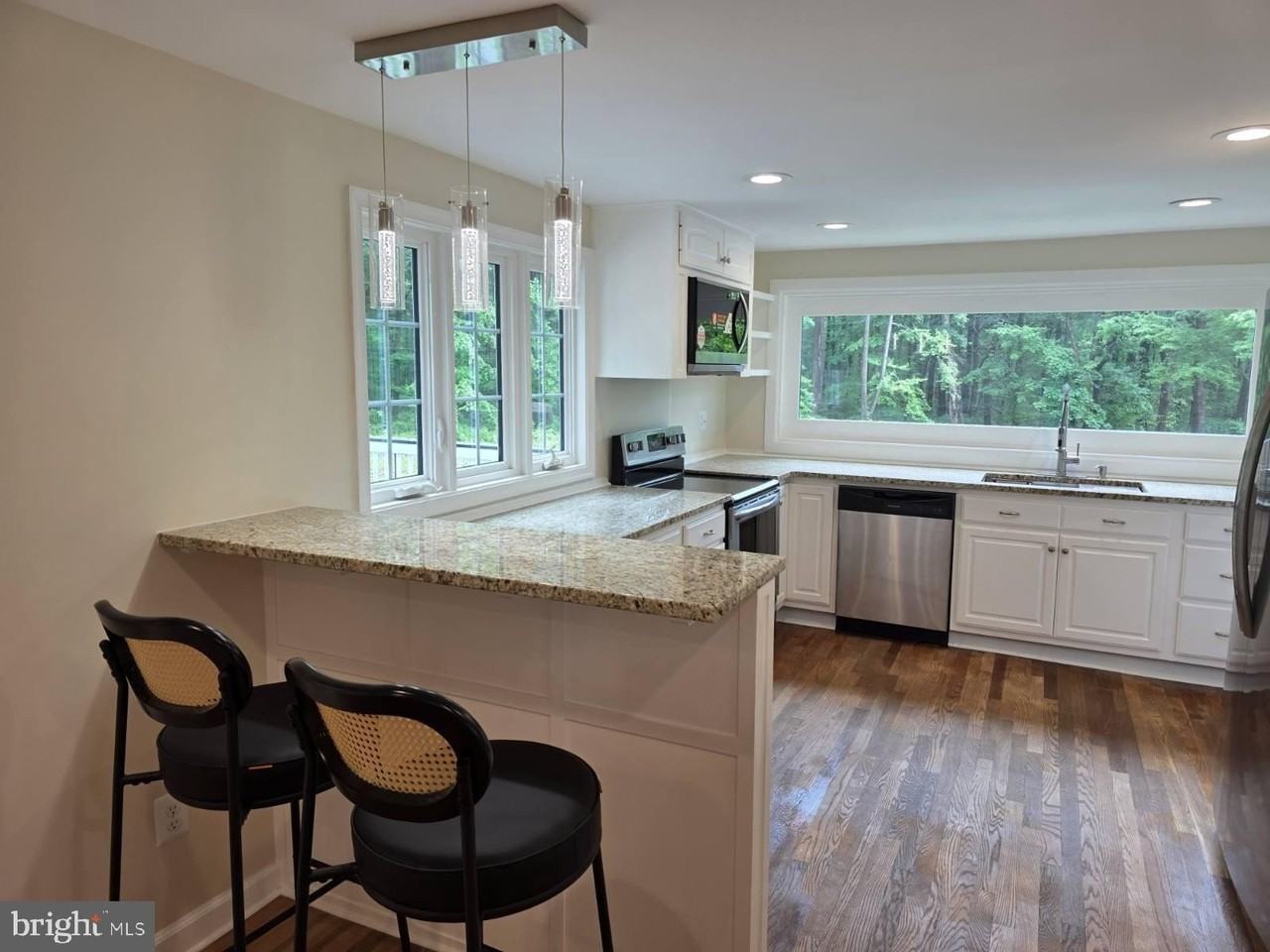 2203 Forestside Dr - Photo 6 of 10