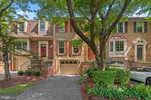 featured image of 11017 Cedarwood Dr