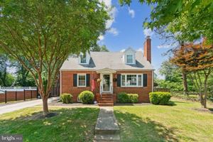 featured image of 5802 Ryland Dr