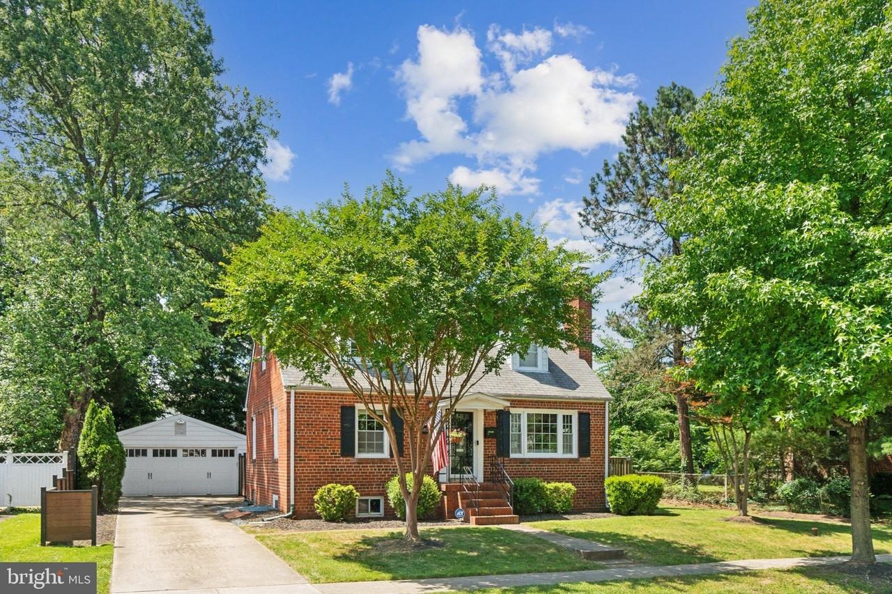 5802 Ryland Dr - Photo 2 of 24