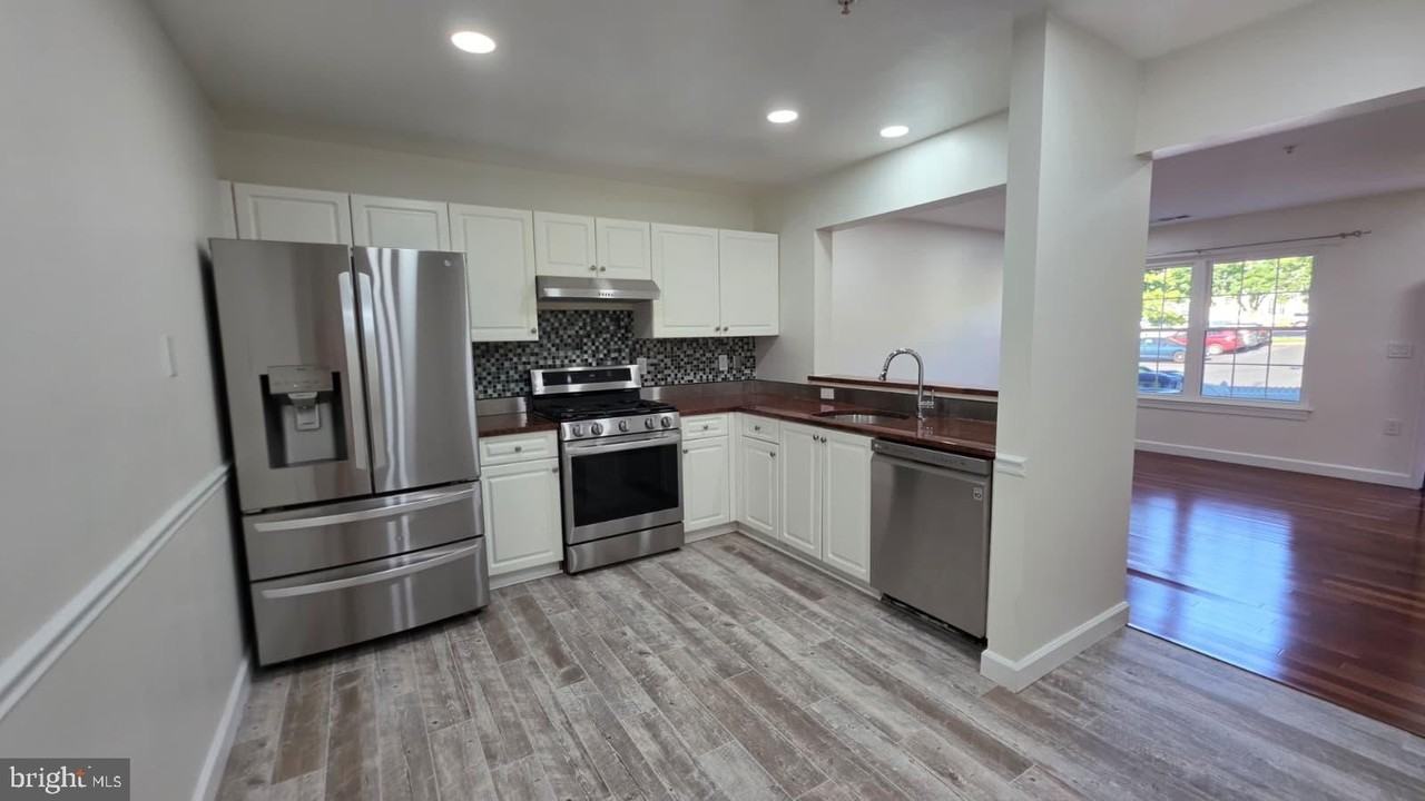 13860 Crosstie Dr - Photo 7 of 24