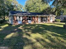 22696 Bellwood Ln - Photo 1 of 1