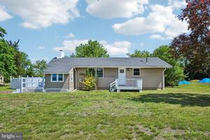 featured image of 144 E Arbor Ave