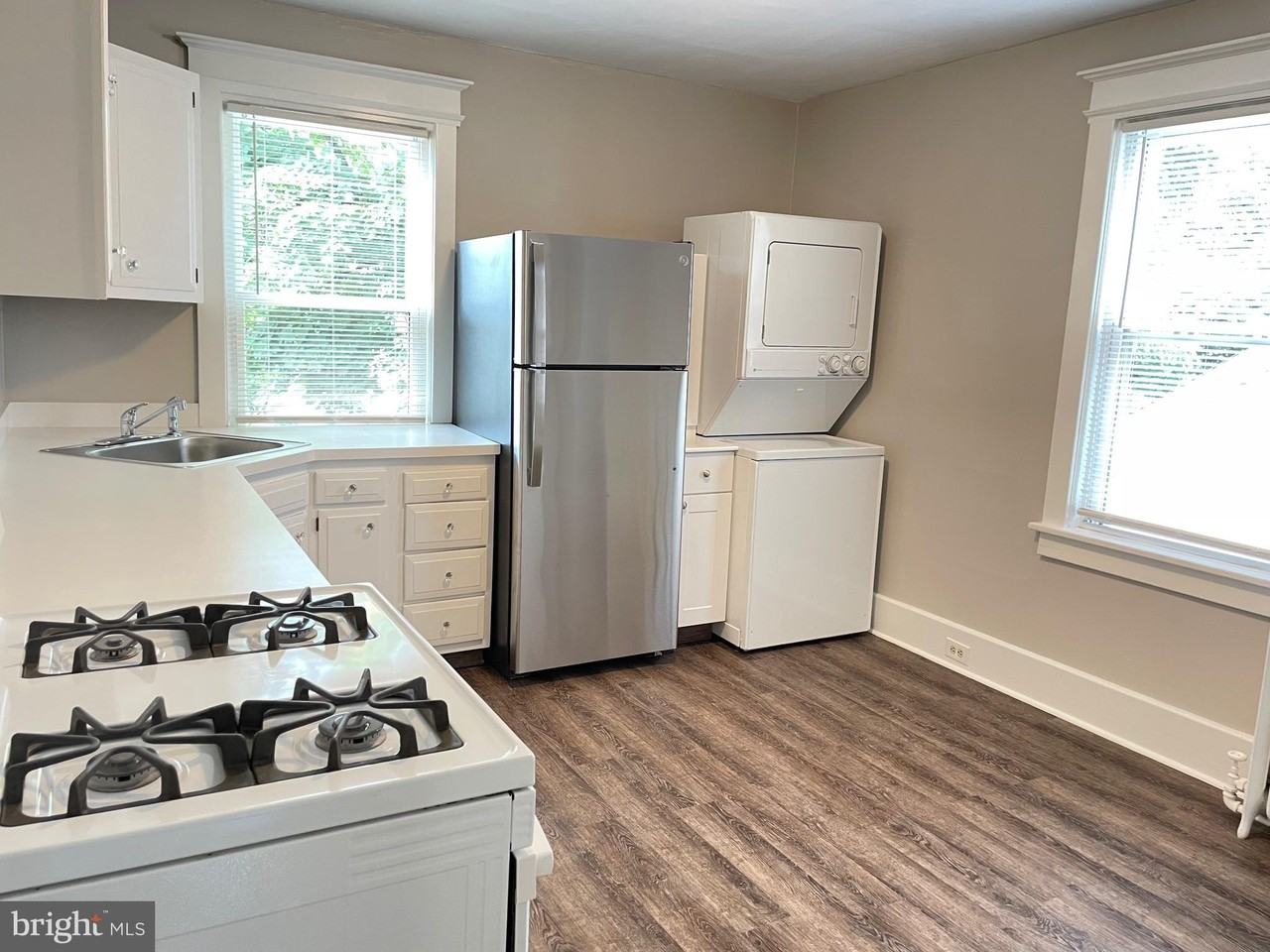 513 Jessamine Ave #2 - Photo 4 of 18