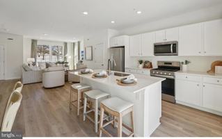 featured image of 111 SPENSER WAY