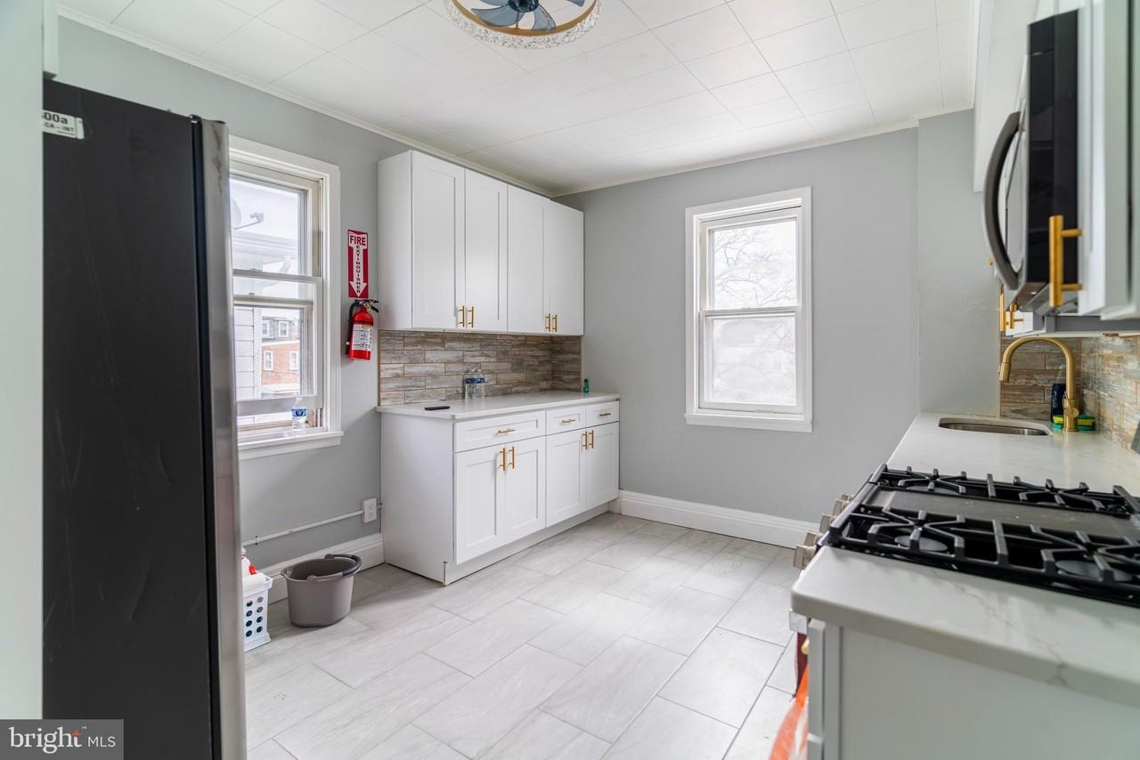 723 Hamilton Ave #2 - Photo 4 of 25