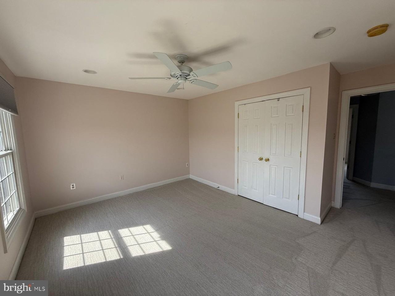 714 Marcus Cir - Photo 4 of 47