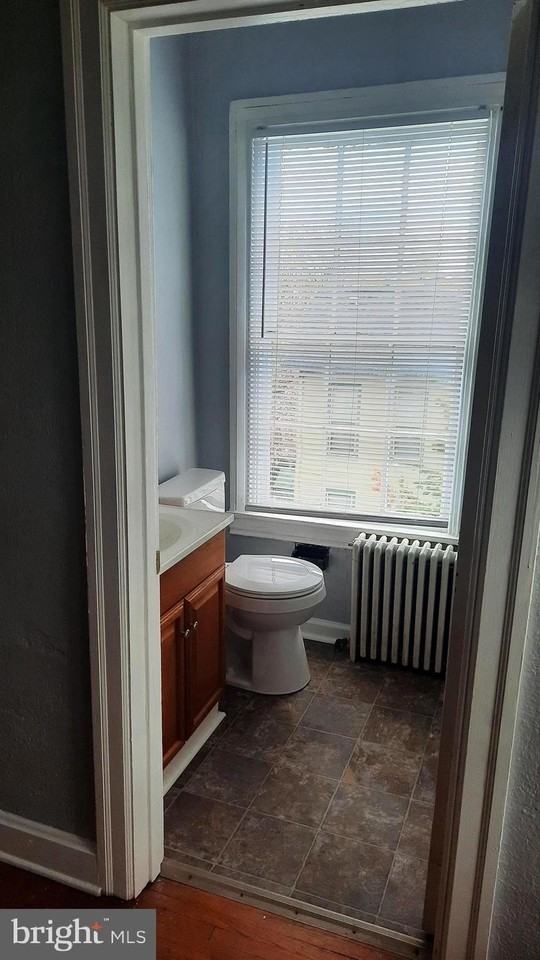 12 S Filbert St #C2 - Photo 3 of 7
