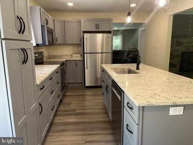 1663 Sawmill Rd - Photo 3 of 26