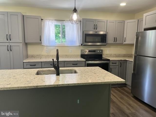 1663 Sawmill Rd - Photo 5 of 26