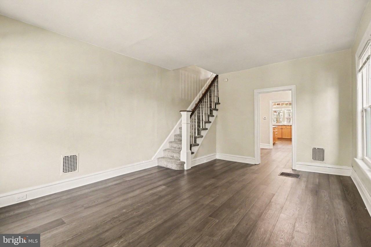 1851 Spencer St - Photo 6 of 26