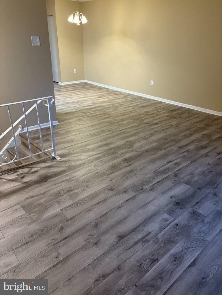 1730 Borbeck Ave #2F - Photo 5 of 30