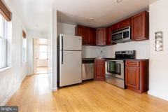 619 S 16th St #3R - Photo 1 of 1