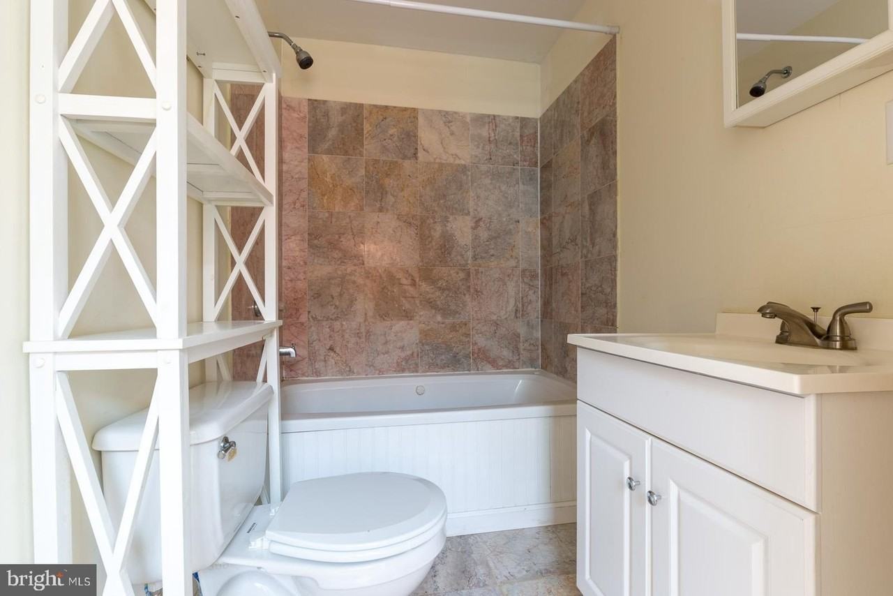 619 S 16th St #3R - Photo 7 of 22