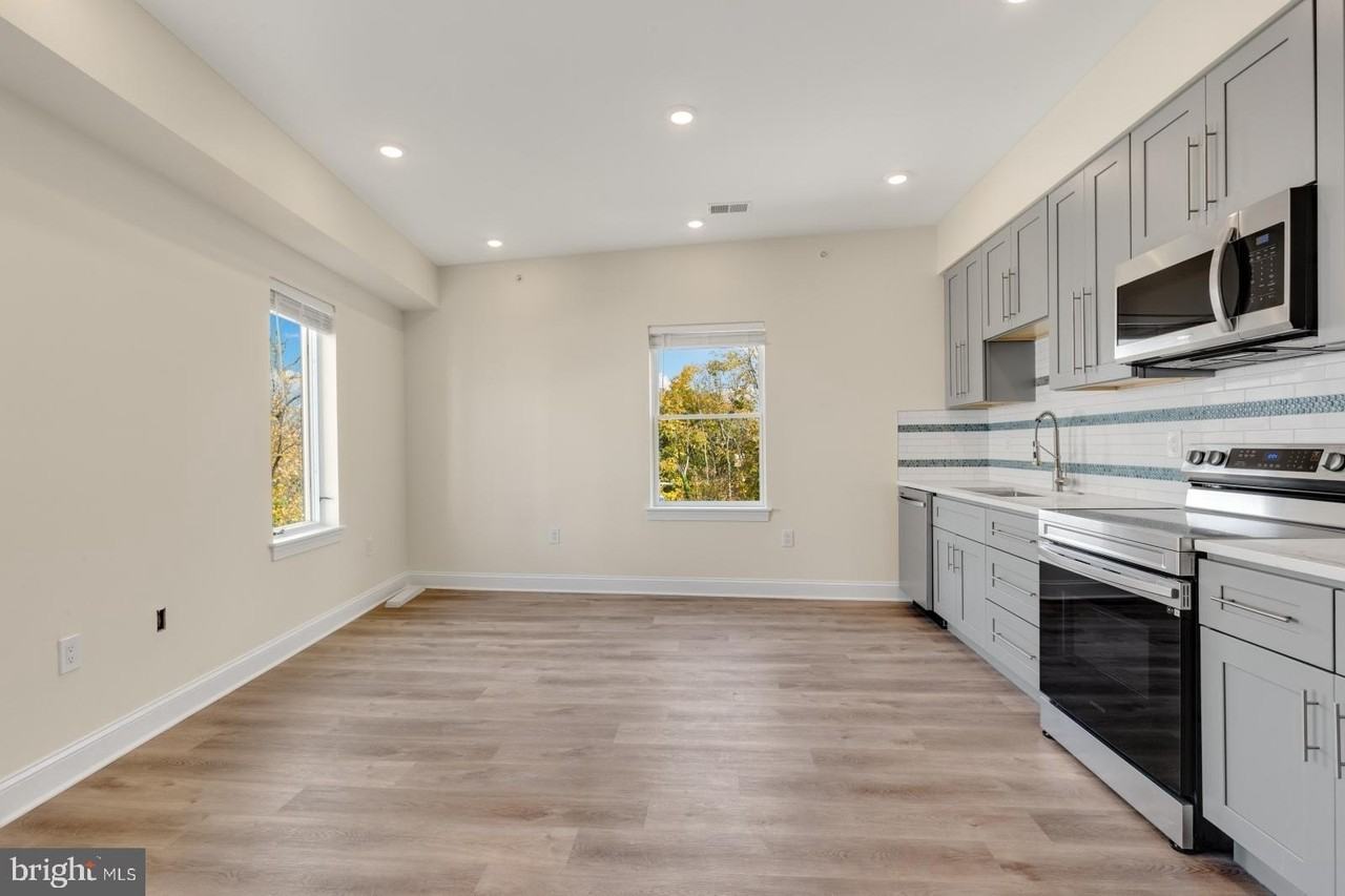 511 Gorgas Ln #E - Photo 4 of 25