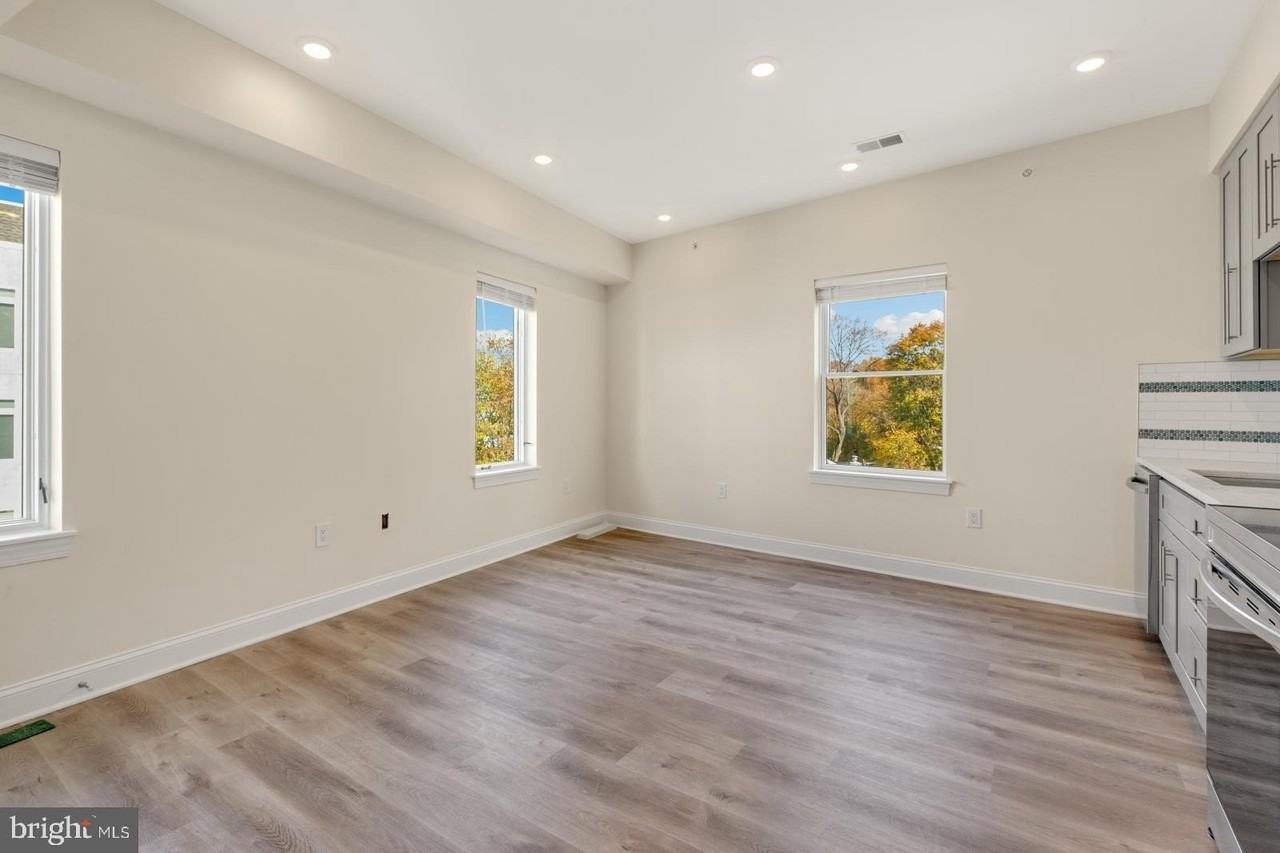 511 Gorgas Ln #E - Photo 5 of 25