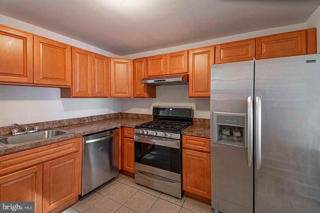 1535 S Hicks St - Photo 5 of 18