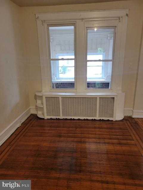 4945 N 16th St - Photo 4 of 9