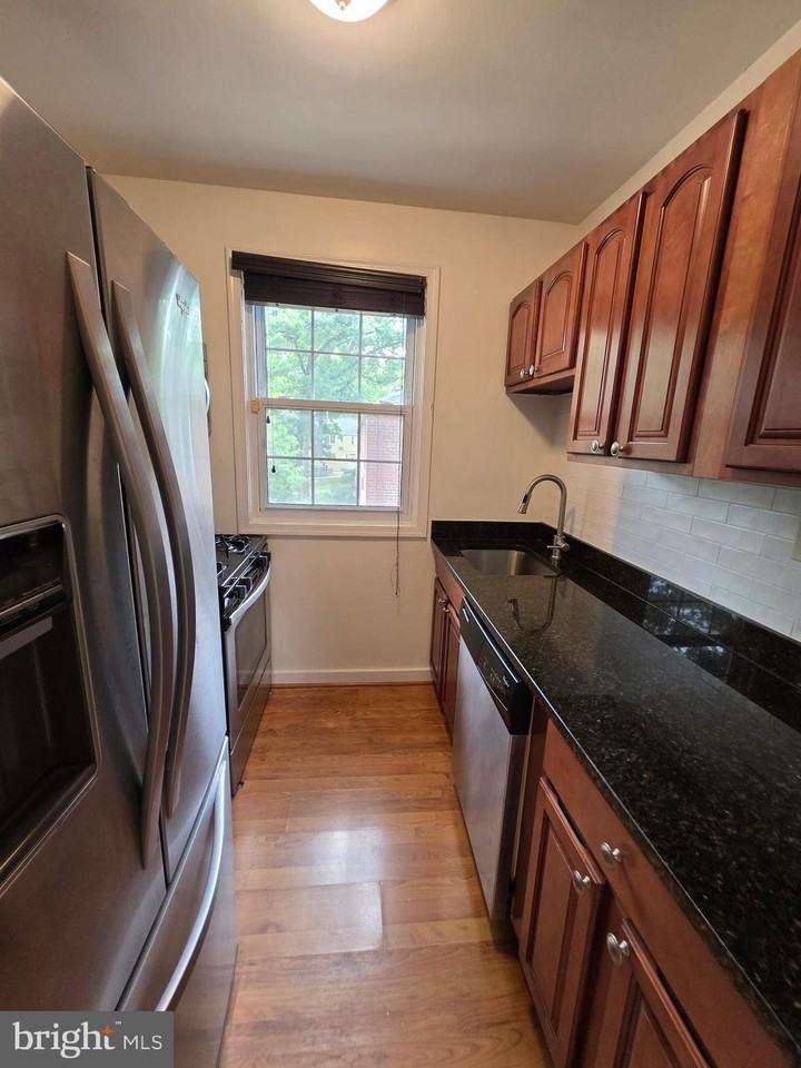 4324 2nd Rd N #43242 - Photo 5 of 14