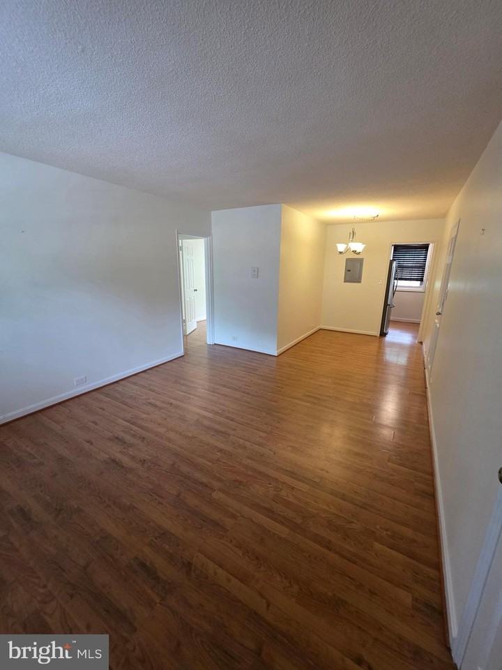 4324 2nd Rd N #43242 - Photo 7 of 14