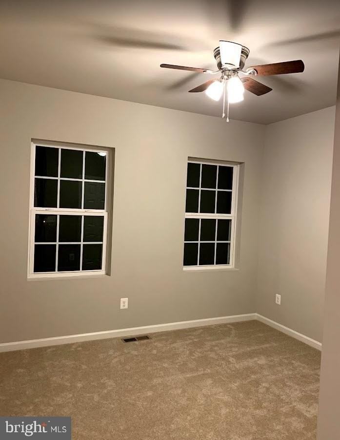 212 Parkland Dr - Photo 5 of 12