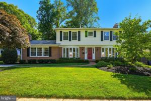 featured image of 5021 Fleming Dr