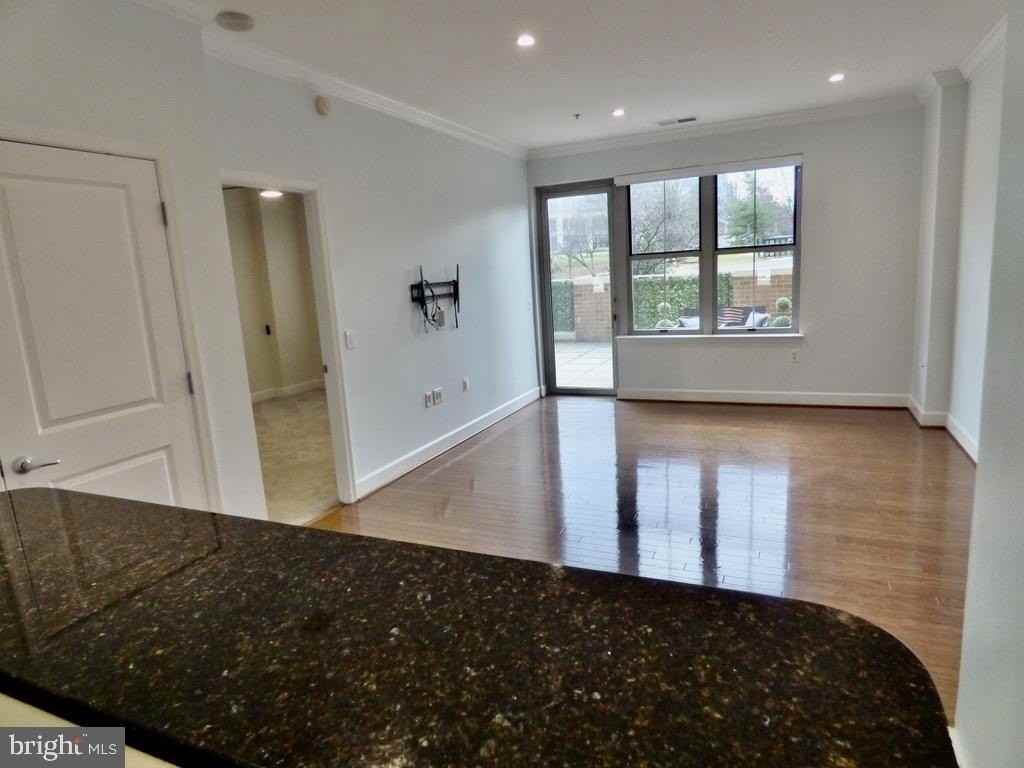 11800 Sunset Hills Rd #118 - Photo 6 of 50